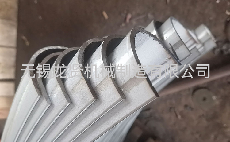 無錫碳鋼半圓管選哪家？龍賢：把 “半圓鋼” 做成 “放心管”，靠譜到不用挑！